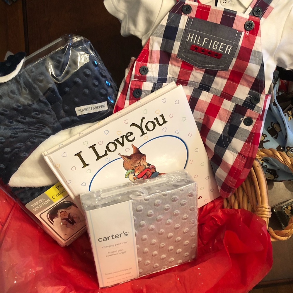 Baby boy gift basket